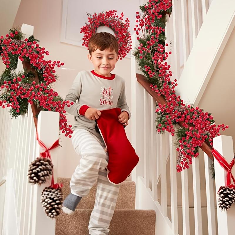 2 Pcs Handcrafted-style Lifelike Red Berry Wreaths, Featuring Vibrant Berries and Lush Green Foliage