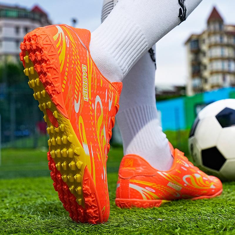 31-44  Kids Football Shoes Shock Absorption Anti-skid and Wear-resistant Long Spike Outdoor Sports Training Football Shoes