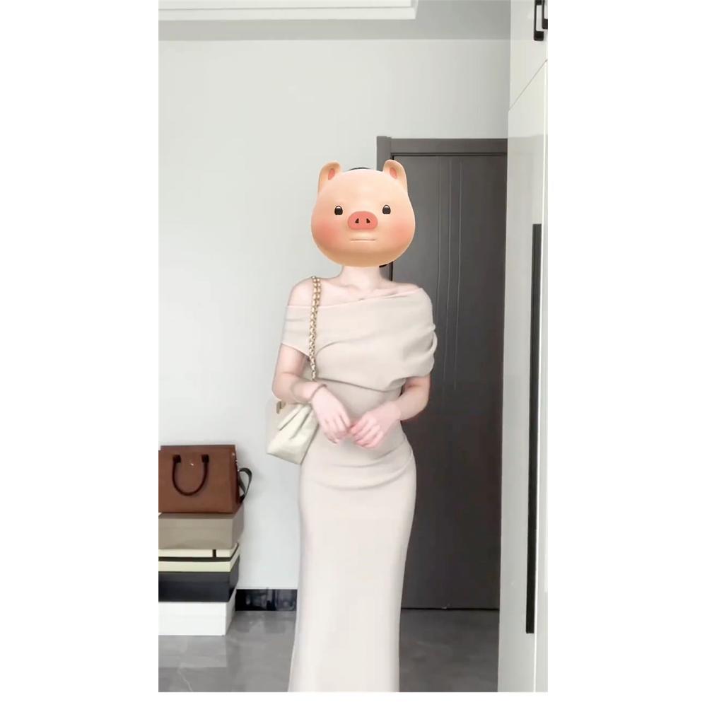 

Легкое и зрелое платье с черным скошенным плечом, девичье темпераментное платье с завышенной талией, Цзыся XL- (recommended 110-60kg)