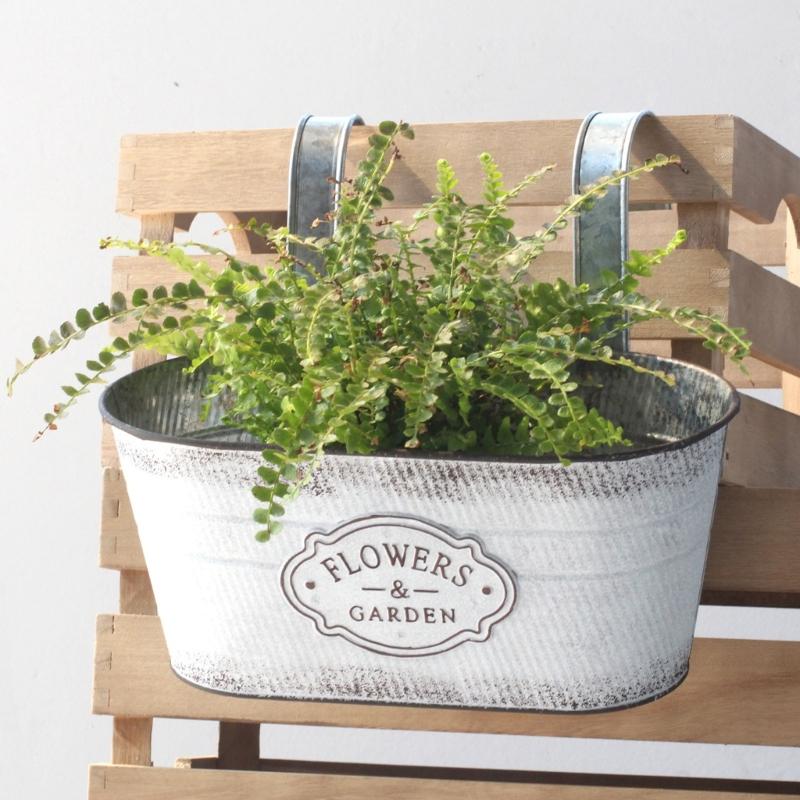Hanging Flowers Succulents Plant Pots Iron Wall Mounted Indoor Outdoor Garden Decorations Metal Bucket Flowers Basket