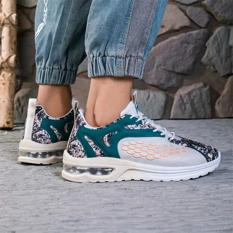 Fashion In The Forest Low Women's Gym Shoes Training Sneakers 48 Size Rainbow Boots Sports Sheos Hospitality Luxary To Play