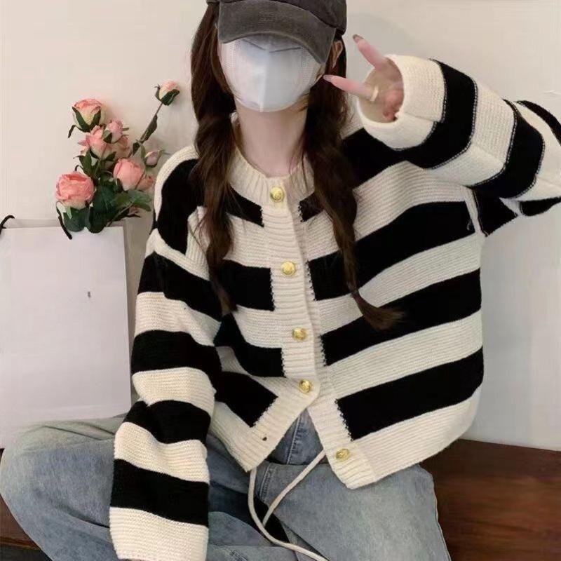 Striped Short Women's Knitted Cardigan Round Neck Single Breasted Famale Soft Sweaters Korean Style Fashionable Casual Ladies Coat