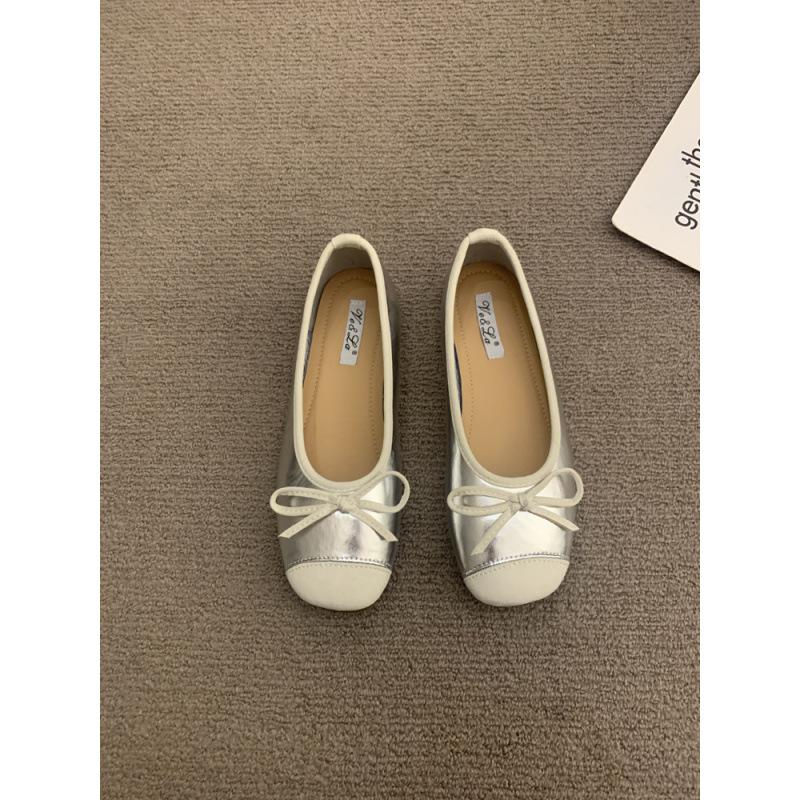 Gentle ballet ladyshoes flat shoes French retro soft sole silver new Chinese red single shoes spring small fragrant wind women's shoes