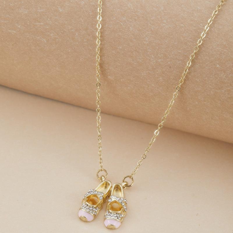Pink Color Ballet Shoe Pendant Women's Necklace, Exquisite and Elegant Jewelry Gift for Girlfriends and Friends