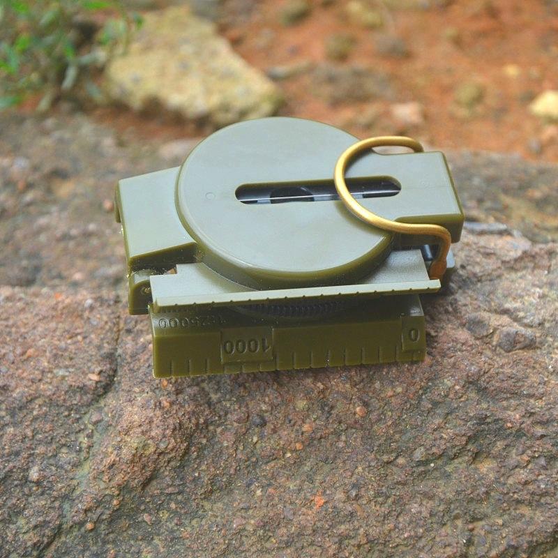 Waterproof High-Precision Compass, Outdoor Small Tool, Sports Hiking And Mountaineering, Professional Outdoor Camping Compass