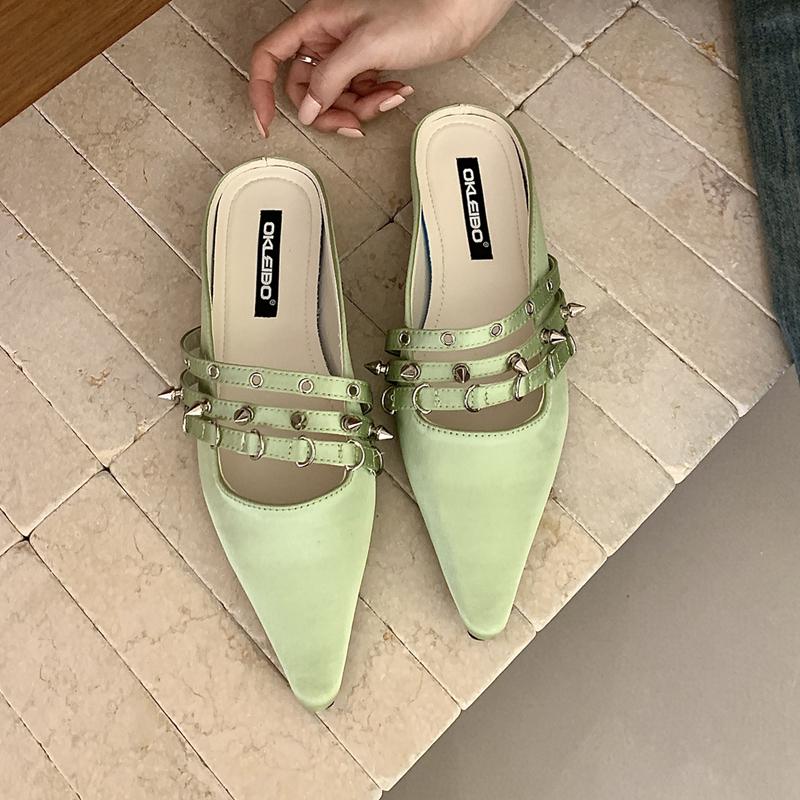 2026 Summer New Brand Women Slipper Fashion Rivet Pointed Toe Slip On Mules Shoes Soft Flat Heel Elegant Outdoor Dress
