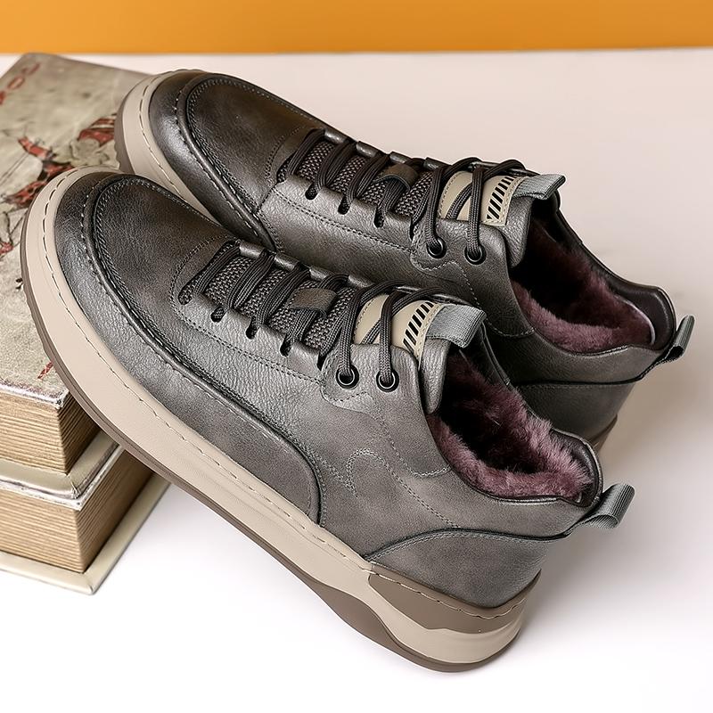 Fashion Luxury Brand Man Walking Shoes High Quality Winter Boots Men Outdoor Comfy Men Sneakers Classic Genuine Leather Snow Footwear