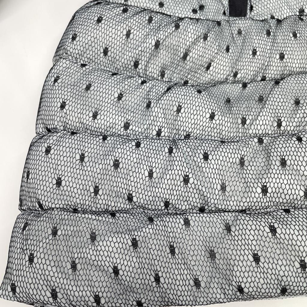 Red Valentino KR3CN00B Gray X Black Mesh Dot Short Down Jacket Jacket 40 grayUsed