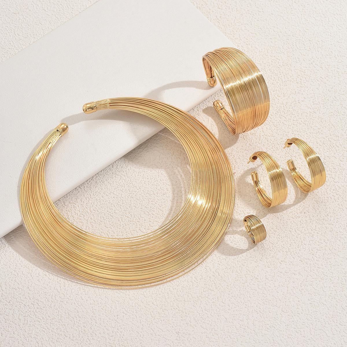 

Многослойный металлический ювелирный набор геометрический дизайн линии колье универсальное открытие регулируемый браслет женщины