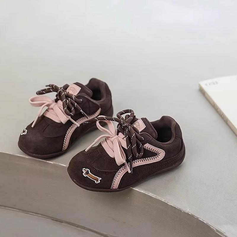 

Детская легкая спортивная обувь, низкие немецкие тренировочные кроссовки для девочек, кроссовки на мягкой подошве для мальчиков 37 коричневый