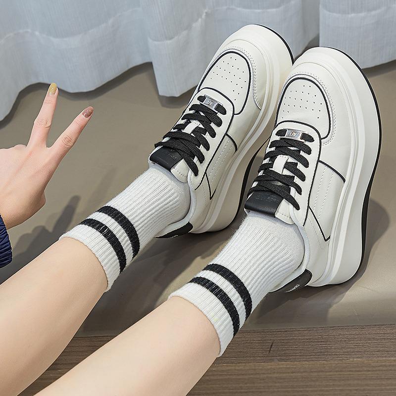 Leather little white shoes women's spring new board shoes women's fashion versatile platform girls' casual sports shoes