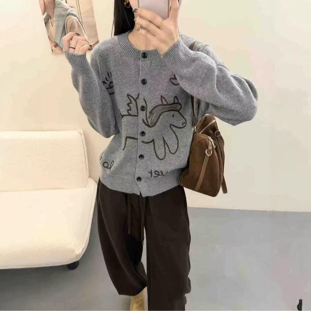 Large size women's clothing autumn and winter new round neck long-sleeved pony embroidered pattern loose and versatile knitted cardigan top