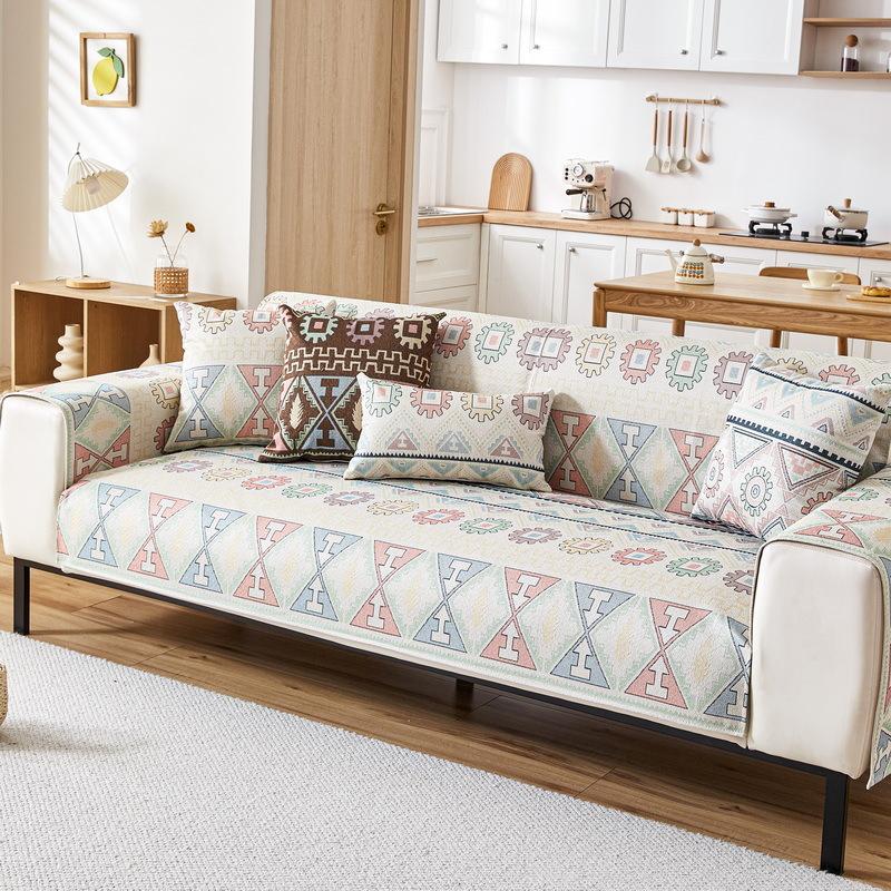 

All-Season Universal Non-Slip Chenille Sofa Cushion, Simple And Modern High-End Sofa Cover Cover Cloth 70*70cm