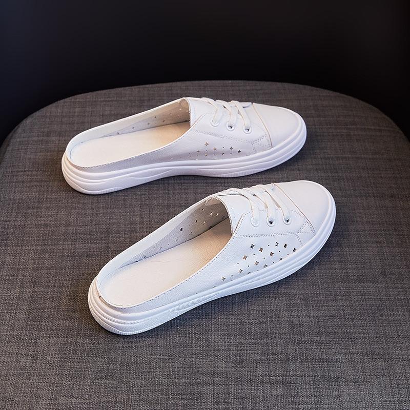 Baotou napůl pantofle z pravé kůže Dámské svrchní oděvy Léto Nový styl Líné nazouváky Polobotky s měkkou podrážkou Malé bílé boty