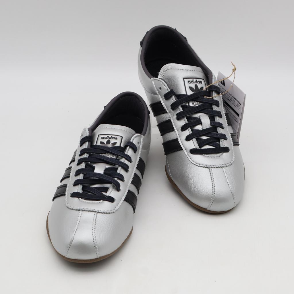JQ3024 adidas Originals Tokyo Silver Metallic Core Black Gum (Women's)