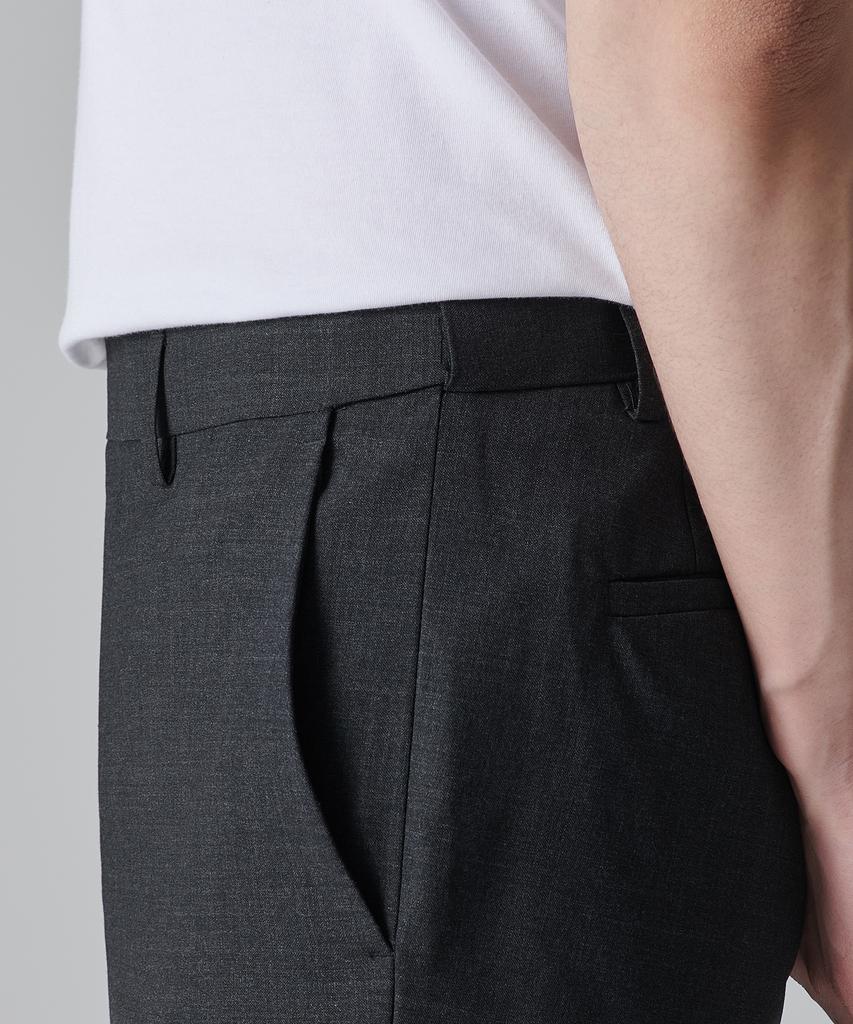 MUSINSA STANDARD Summer Wool Relaxed Tapered Hidden Banding Crop Slacks [Charcoal Gray]