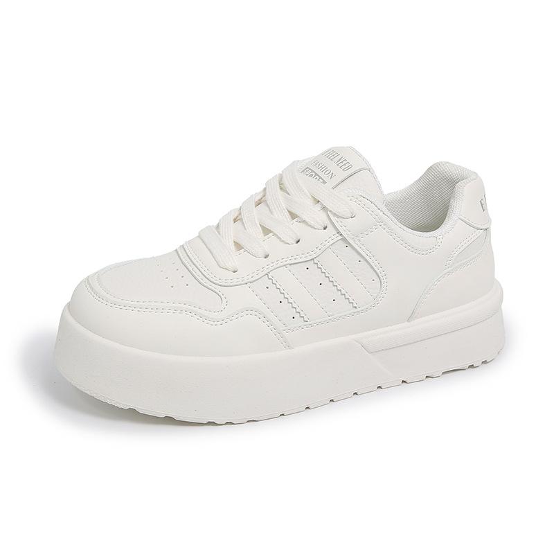 2025 spring little white shoes new Korean version ins female students platform heightening sports board shoes casual street shot G7701