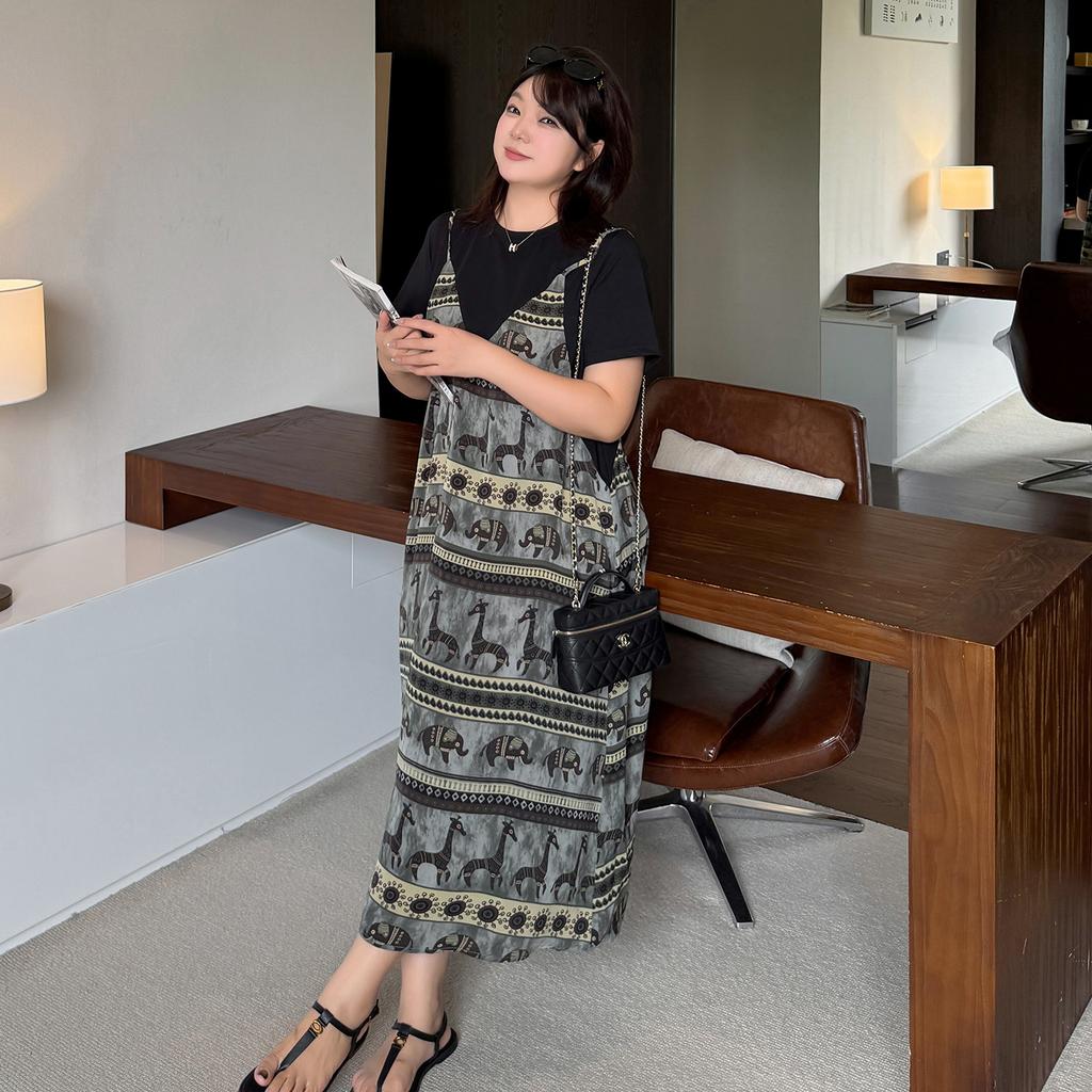 Large size splicing fake two-piece holiday style straight dress 2026 summer new animal pattern thin skirt 275159