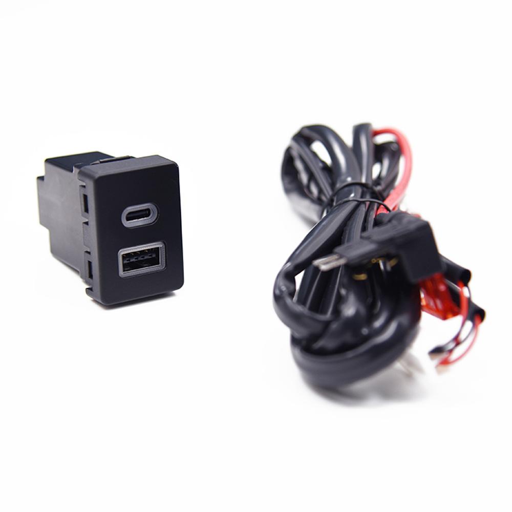 18W Car Charger Type-C+QC3.0 Fast Charging Socket For Ford Transit 37.5 X 26.5mm