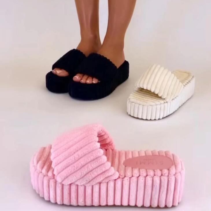 Fashion Women's new style in 2024 summer large size thick soles, towel plush slippers, women's fashion open-toe home slippers