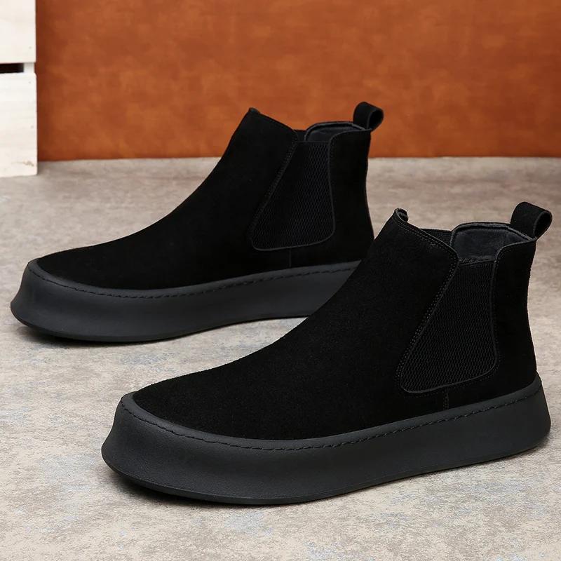 Luxury Slip On Safety Comfort Shoes Man Outdoors Chelsea Boot Leather Fashion Walking Shoes Autumn New Men Boots Casual