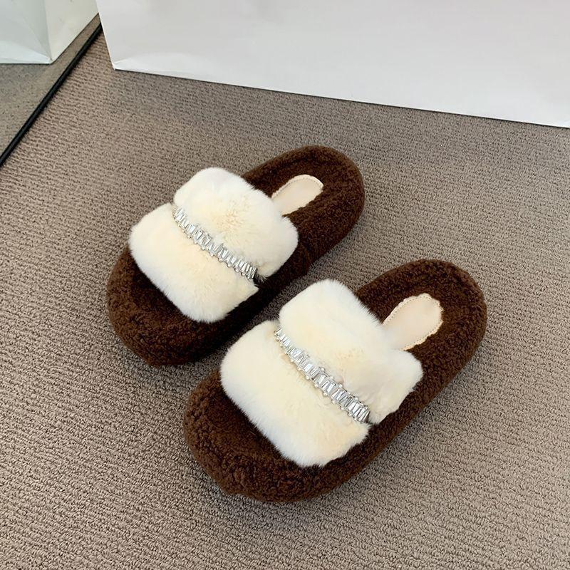 2025 autumn and winter new thick-bottomed fluffy slippers for women, fashionable and versatile for outdoor wear, indoor and outdoor lazy cotton slippe