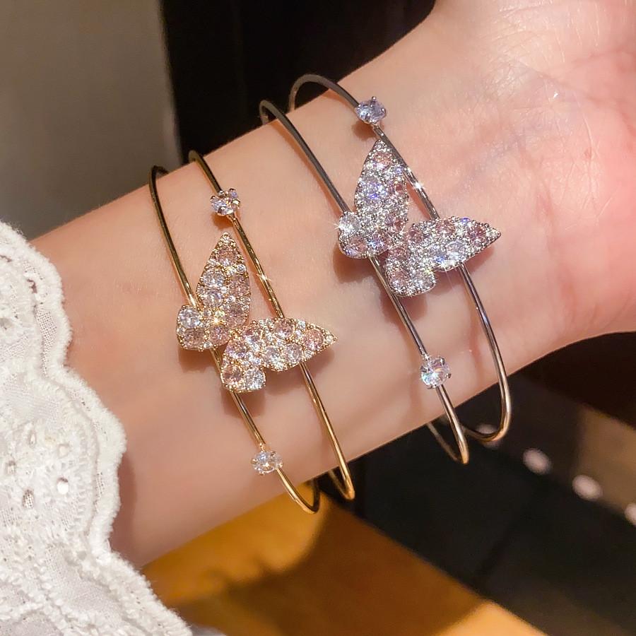Butterfly Zircon Pendant Bracelet With Cubic Copper Design For Elegant Fashion Accessory