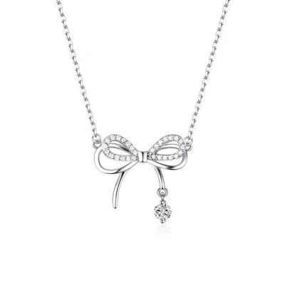 Collier clavicule en forme de nœud papillon en diamant: Cadeau de niche girly et frais