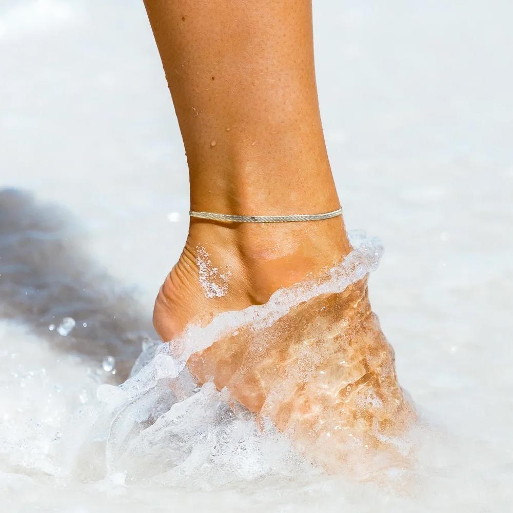 Edelstahl Nichtallergisch Herren Klingenkette Großhandel Silberfarbe Schlangenkette Fußkettchen für Damen Strandkette Fußkett