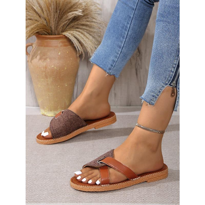 Large Size Flat Slippers Women Wear Casual Slippers in Summer