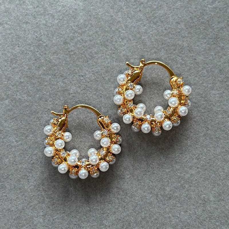 

French silver slightly inlaid zircon ring U-shaped pearl earrings women s light luxury high-end wolf stick earrings ear jewelry