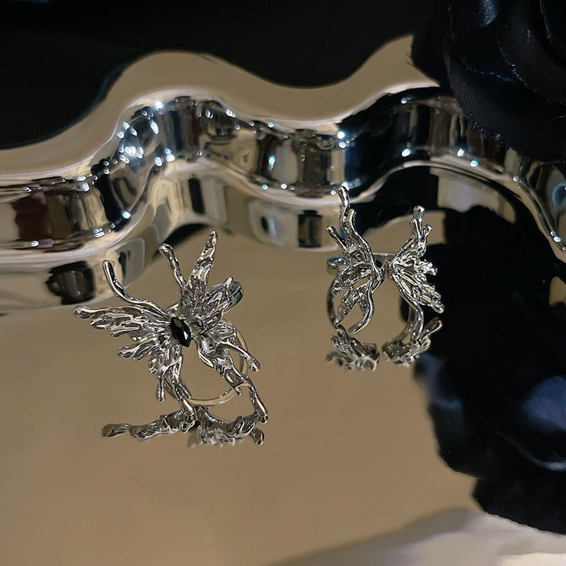 Niche Design Advanced Sense Liquid Sweet Butterfly Ring Female Exaggerated Temperament Open Ring Index Finger Cool Fashion