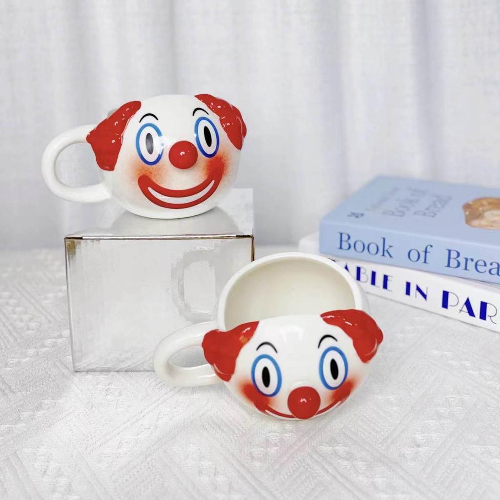 Clown Shaped Ceramic Coffee Mug With Handle Cute Funny Joker Porcelain Milk Tea Breakfast Cup 480ML