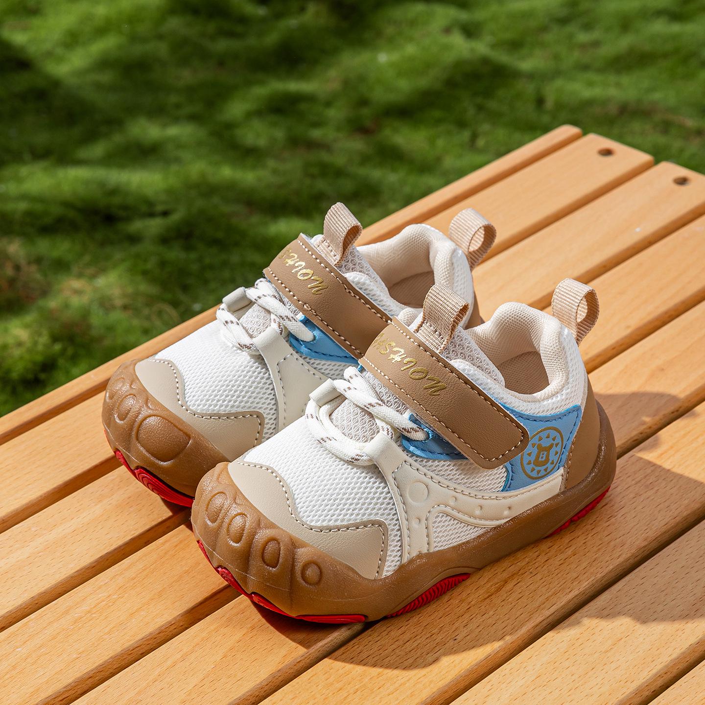 

Spring 2026 Baby Sports Shoes: Breathable, Non-Slip, Soft Sole Shoes for Toddlers and Girls. Size 21, Length 14.8cm, Fits Foot 14.3cm