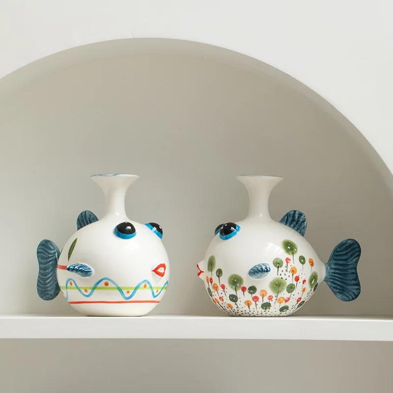 Ceramic Vase Cartoon Fish Hand-painted Wavy Pattern Flower Vase Colorful Fish Pot Terrarium Home Decoration Accessories