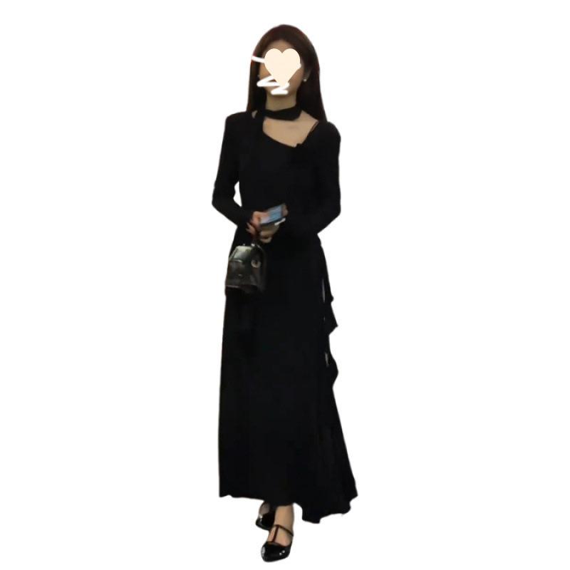 

The new long-sleeved dress is worn by children in autumn with a complete set of high-end small dress sets. S