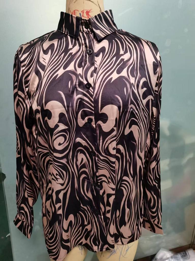 2026 Women's Fashion Satin Slim Fit Abstract Animal Print Long Sleeve Shirt