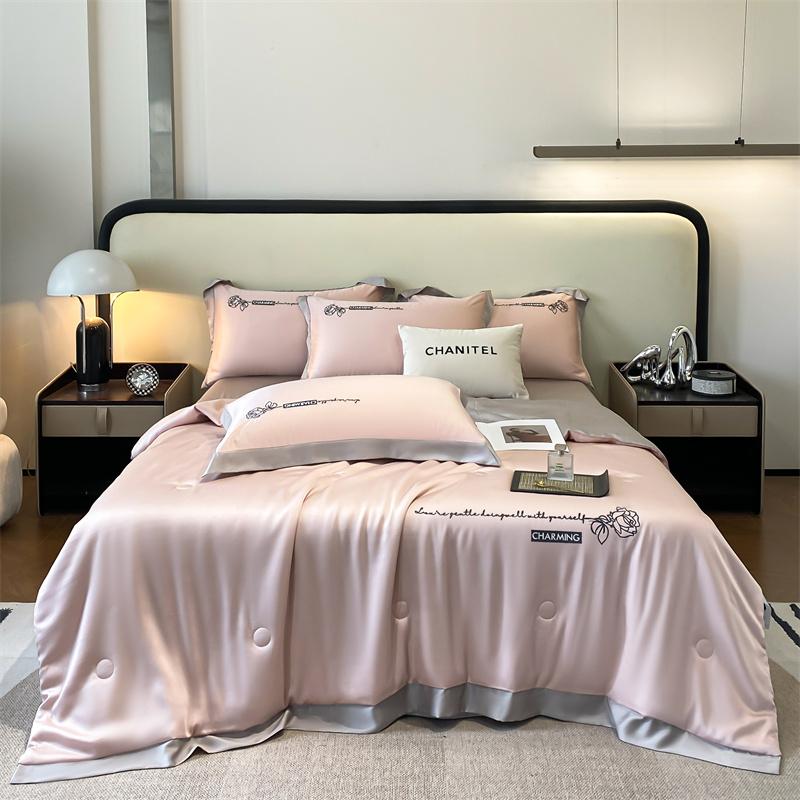 2024 New Summer Ice Silk Quilt Air Condition Blanket Smooth Breathable Lightweight Comforter Bedspreads On the Bed Solid Color
