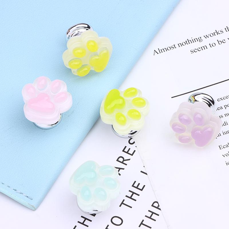 Glow-In-The-Dark Cat Claw Toilet Press Button Long Nail Protector For Women Toilet Bath Room Water Press Flush Button