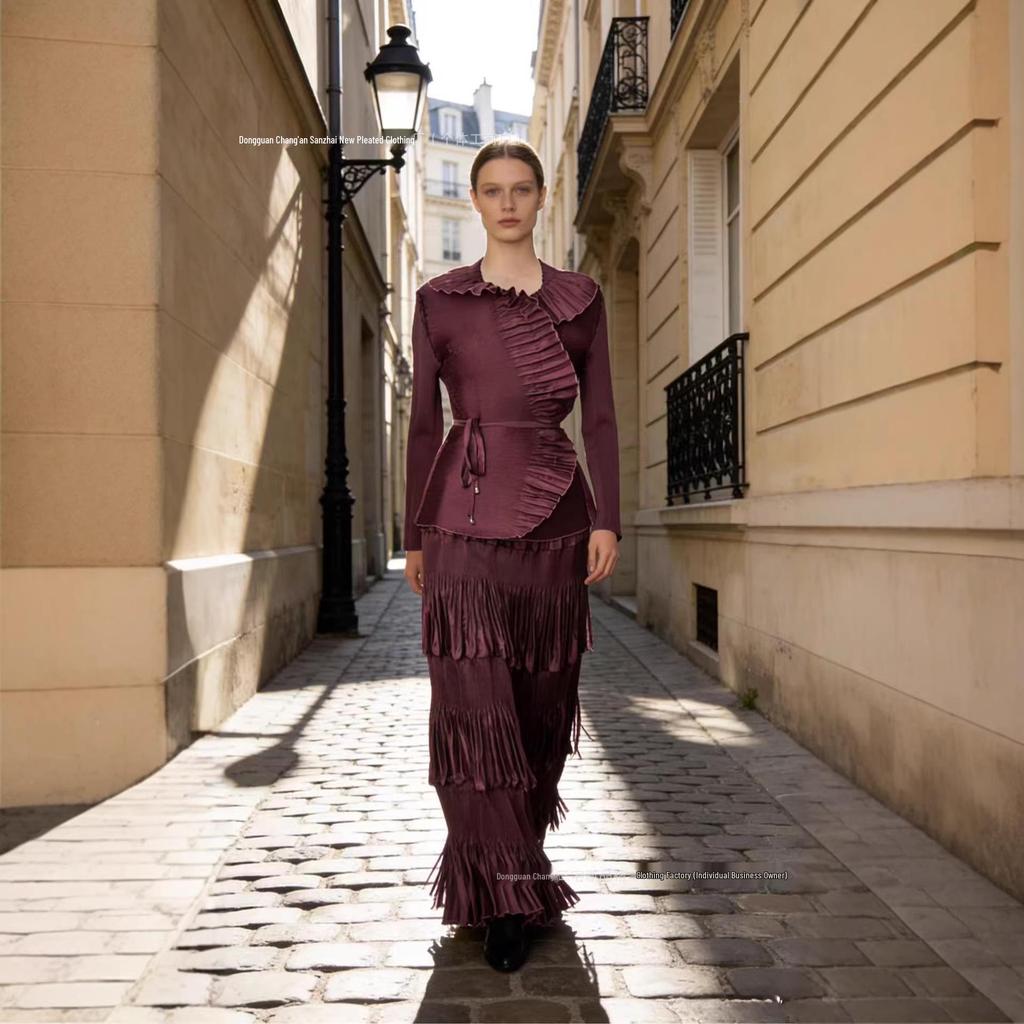 Miyake Pleats 2025 Ruffled Lapel Tie-Waist Jacket for Early Autumn