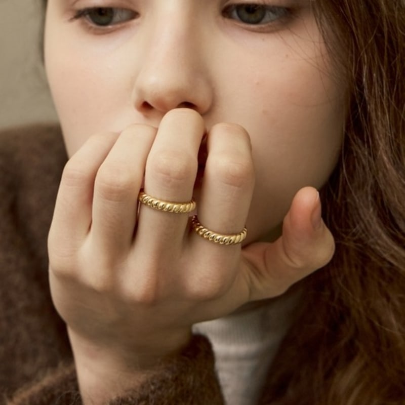 BEFORE MOONRISE Vine Twist Ring GOLD SR306G