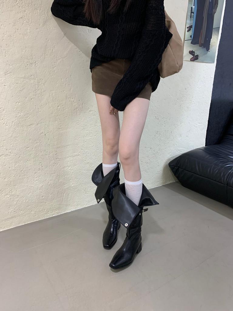 Korean Version of Retro Square Head Thick Heel Tall Knight Boots Women's 2025 Autumn and Winter New Stacking Boots Look Thin But Knee Boots