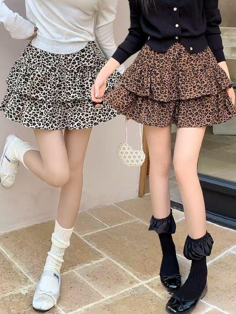 Women's High-Waisted Leopard Print A-Line Skirt - Double Layer, Slimming, Fluffy, Short, for Petite, Autumn/Winter 2025