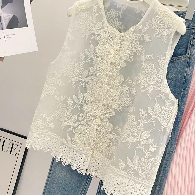 Embroidery vest embroidery 2025 new lace top high temperament gentle