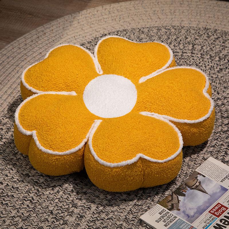 

Cartoon Cherry Blossom Four-Leaf Clover Flower Petal Seat Cushion Home Pillow Cushion Girl Bedroom Tatami Futon Seat Cushion 40cm（0.55kg）