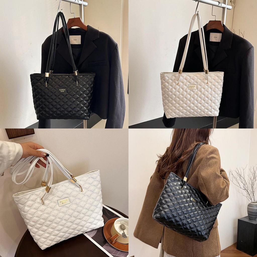 Trendy Lightweight Shoulder Bag For Women Chic Design Ideal For School Or Commute