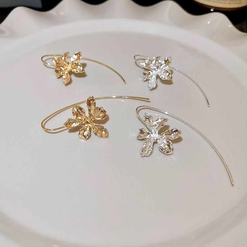 Trendy Geometric Flower Drop Dangle Earrings For Women Simple Desgin Earrings Party Wedding Fashion Jewelry Accessories 2025