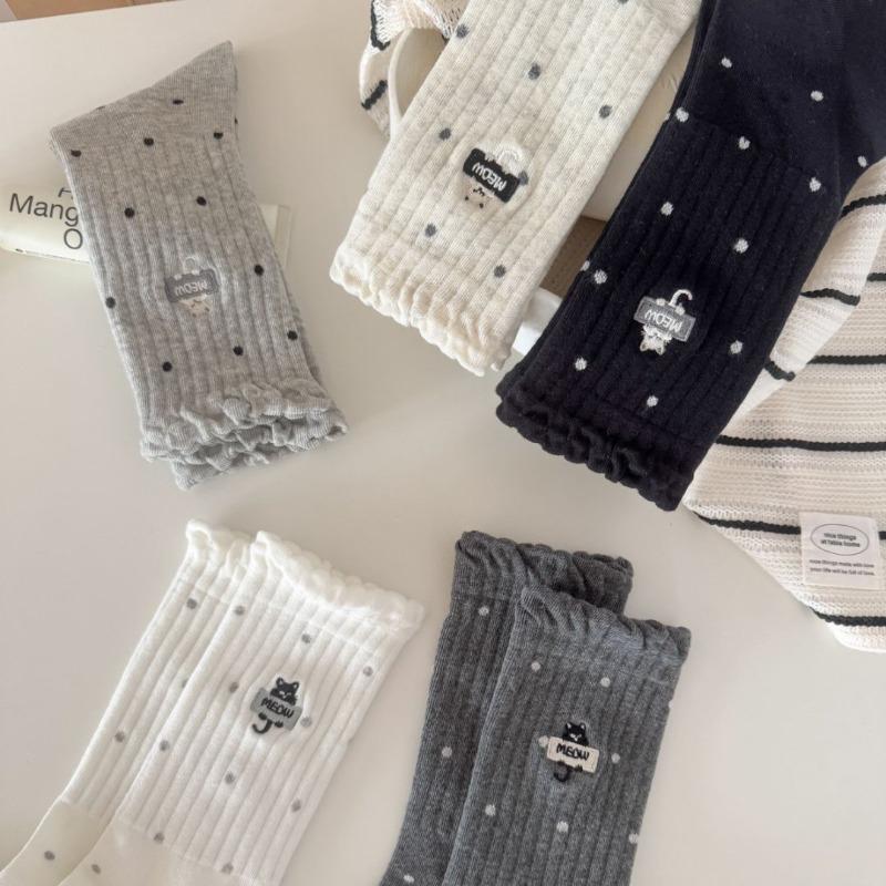 Autumn and Winter Embroidered Cat Polka Dot High Rubber Band Versatile Socks, Women's Mid-calf Socks, Bubble Mouth Lace Long Socks