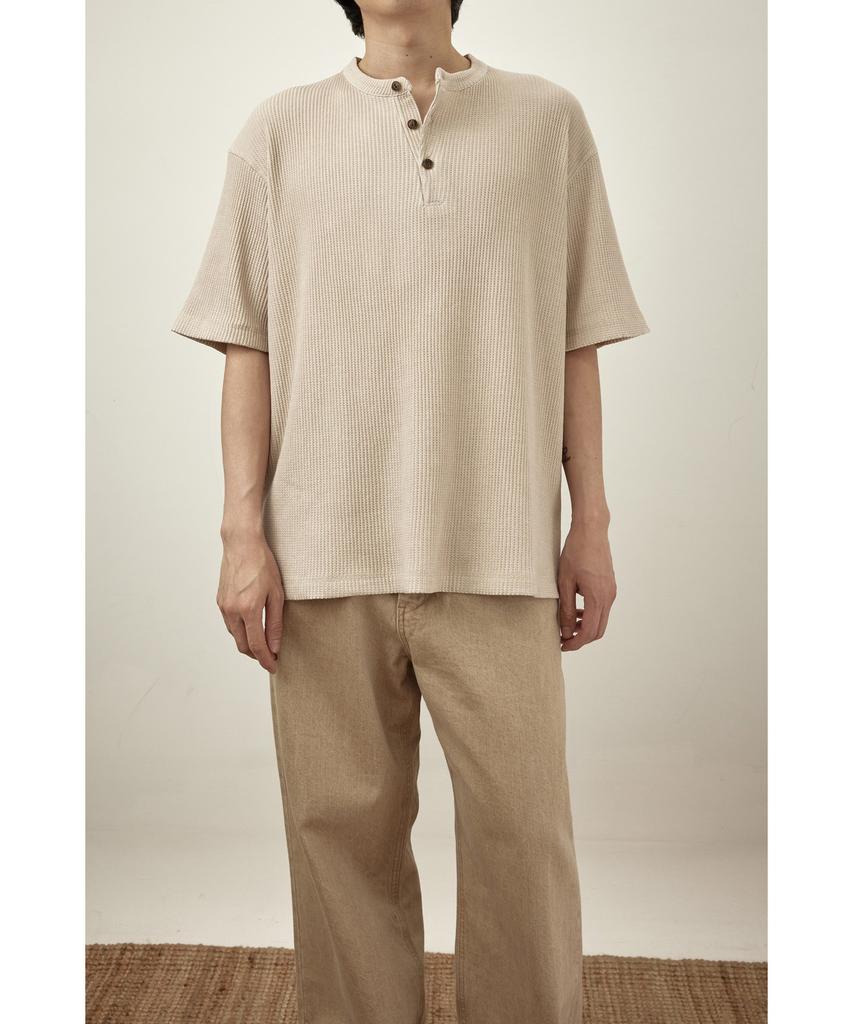 YOUTH Waffle Henley Neck H/S T-Shirt - Light Beige