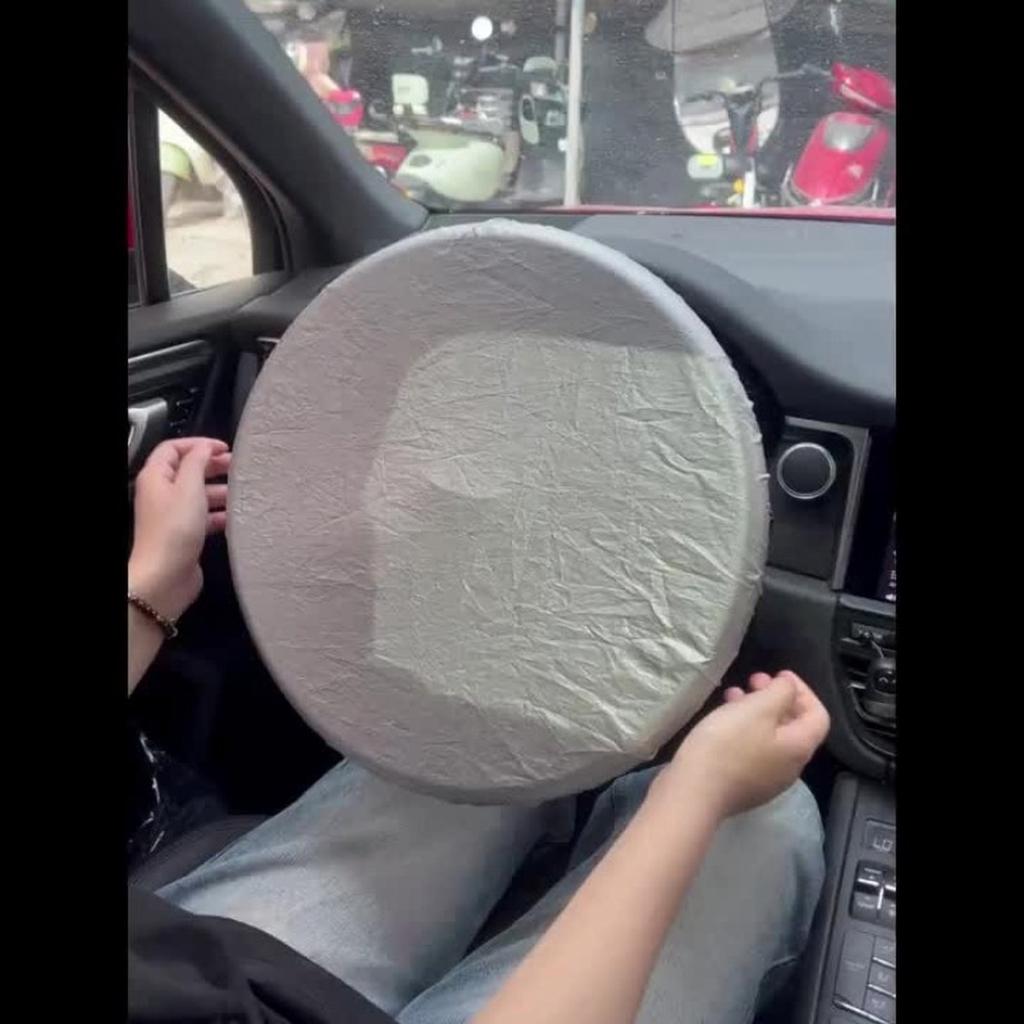 Car Steering Wheel Sun Shade Cover - 190T Fabric Sun Protector for Summer Heat Reduction